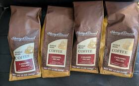 2485037 Harry & David Coffee And Caramel Pecan Flavor 4 Bags 12 Oz Each. Ct 6/26 Exp