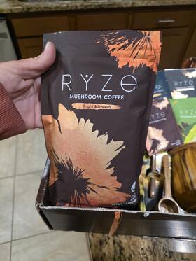 E525366 Ryze Coffee Bright And Smooth Ground With Pumpkin Spice Superfood Creamer Bundle