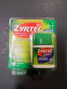 Zyrtec 300450206909 24 Hour Allergy Relief Tablets - 10mg 90 Ct