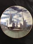 San Diego California Temple Collectors Plate 1988,LIMITED Edition. Number 1540. Fixed Price $57.00.