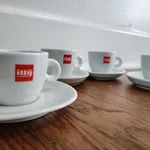 8 Pc Illy Caffe Espresso Coffee Cups & Saucers Italy Restaurant Ware Ipa Italia. Fixed Price $59.00.