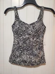 Athleta Nwt Bondi Bra Cup Tankini Top Black/white Animalia Sea Salt Size 32 B/c. Fixed Price $39.97.
